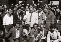 1951_011_107