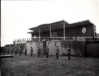 1953_024_036