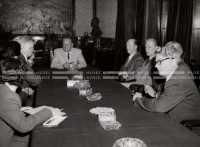 1952_015_006