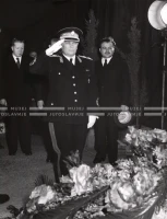 1949_003_110
