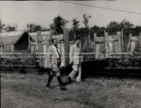 1953_023_103