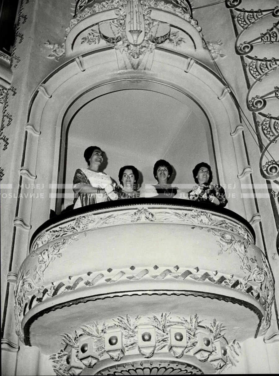 1961_163_076