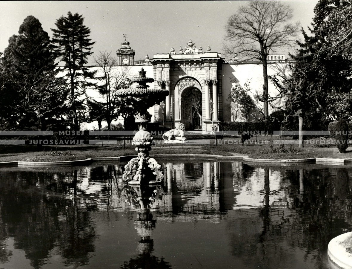 1954_027_112