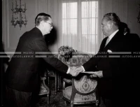 1953_024_001