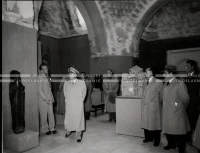 1953_024_054