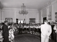 1950_006_105