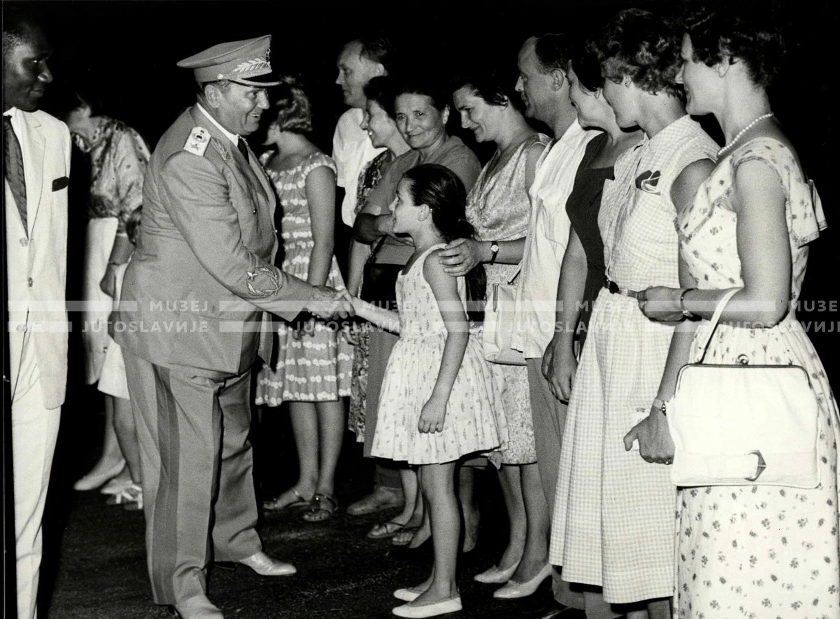 1961_158_183