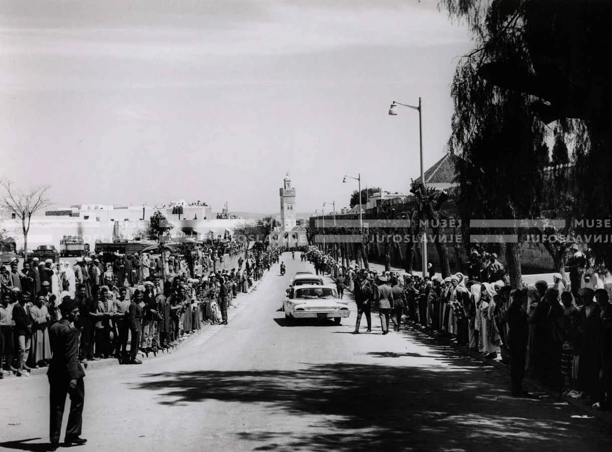 1961_160_145