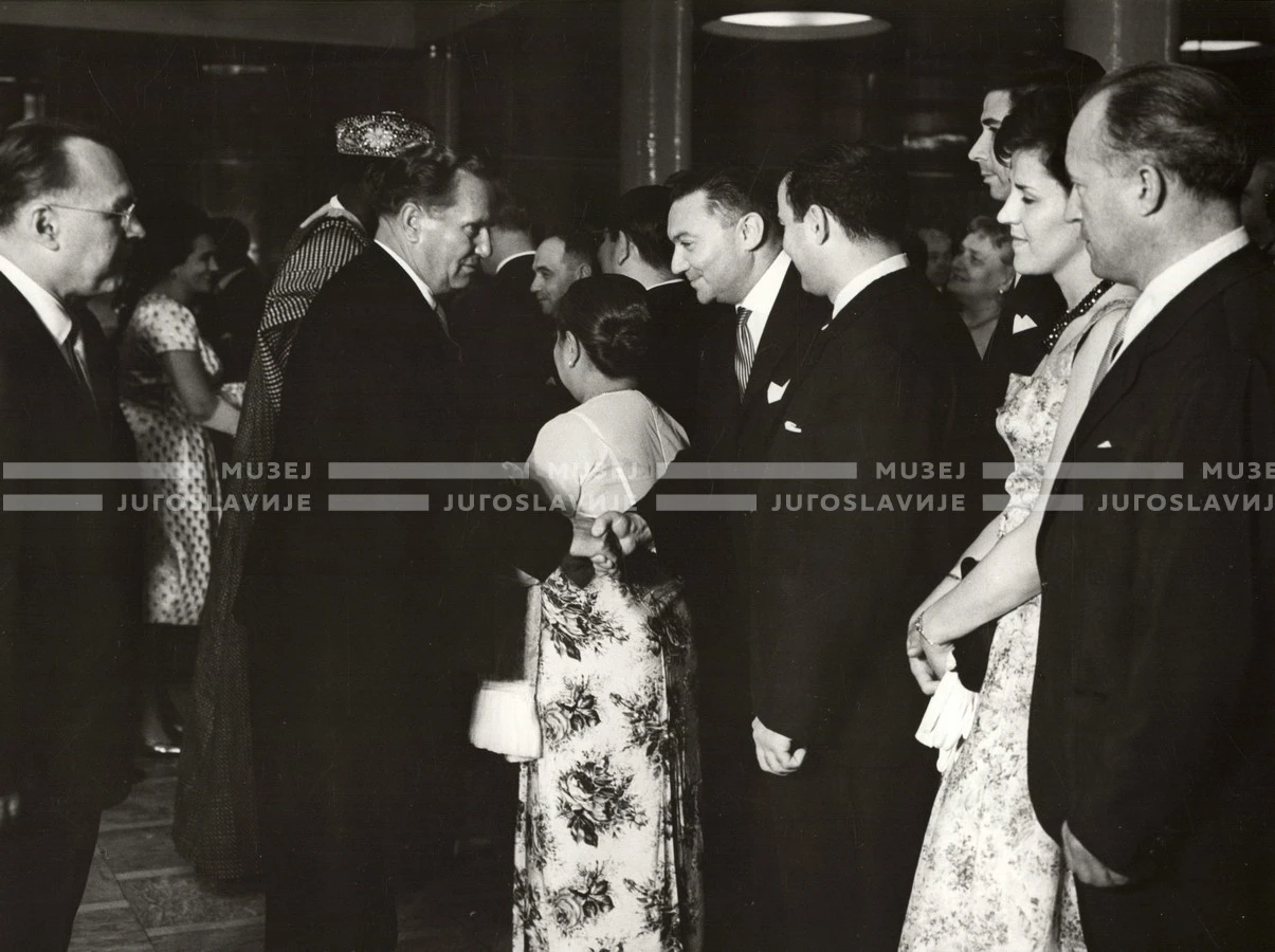 1961_170_207