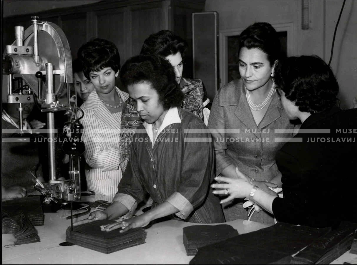 1961_163_086