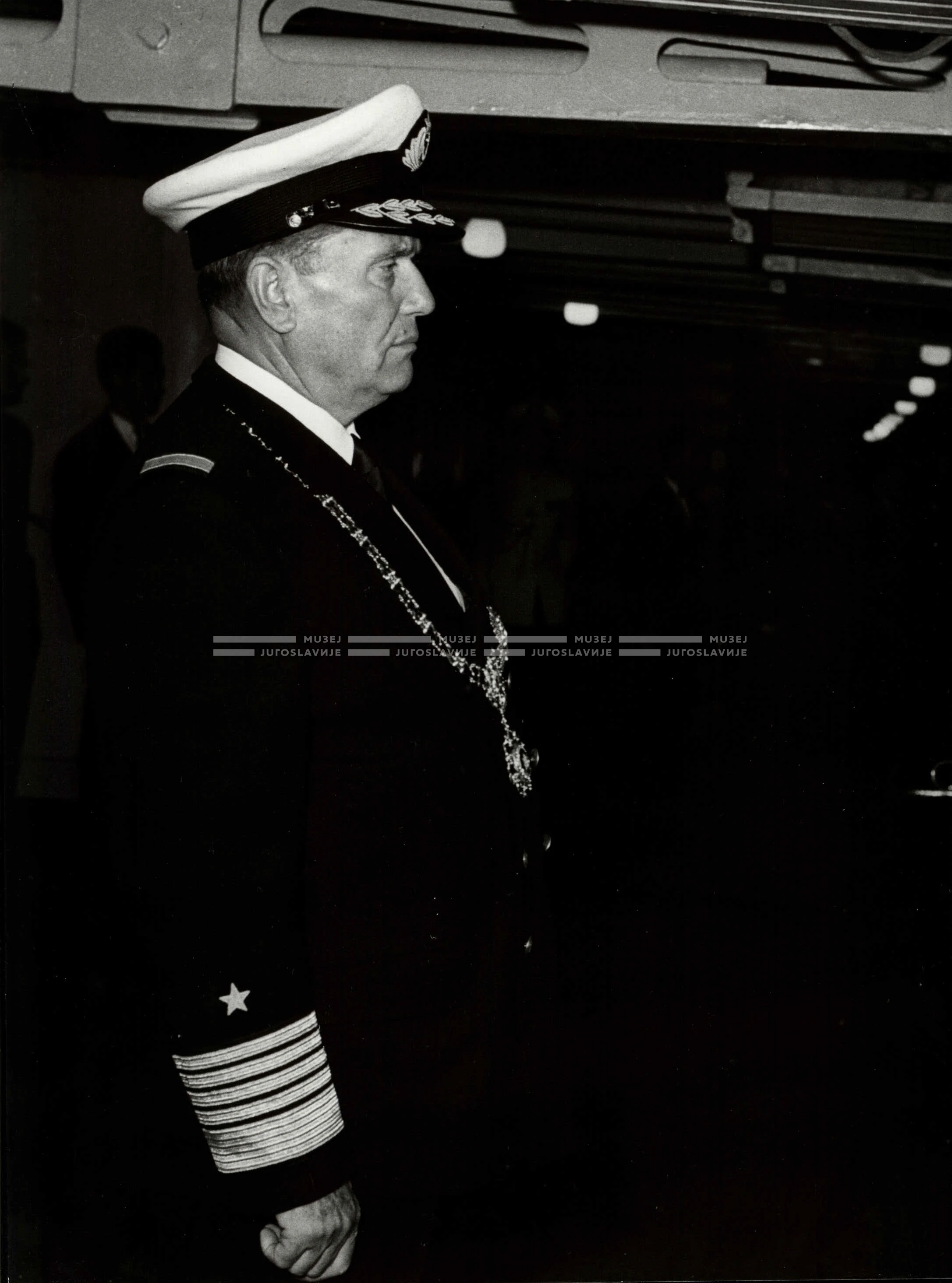 1961_161_153