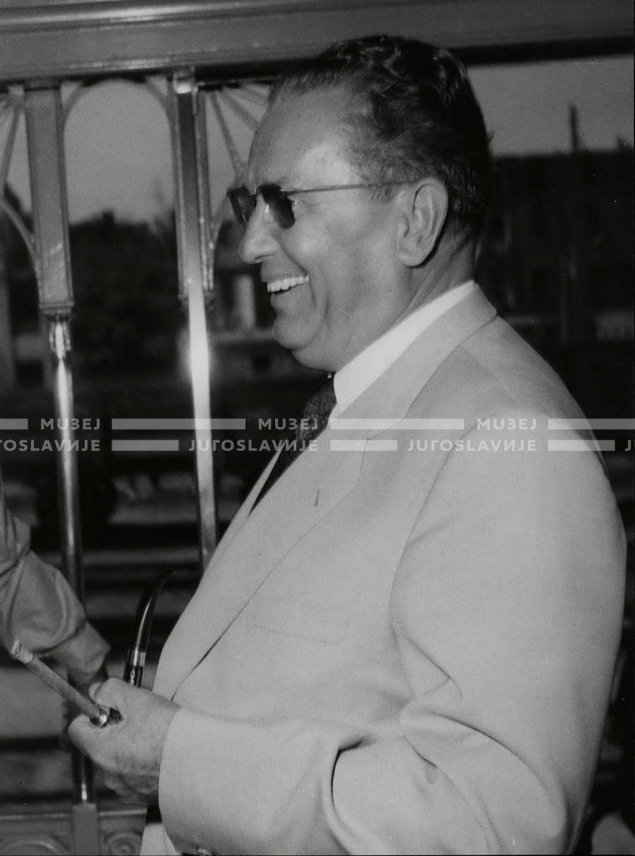 1961_165_091