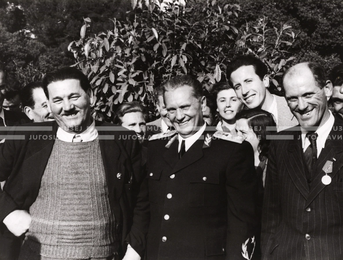 1948-49_002_142