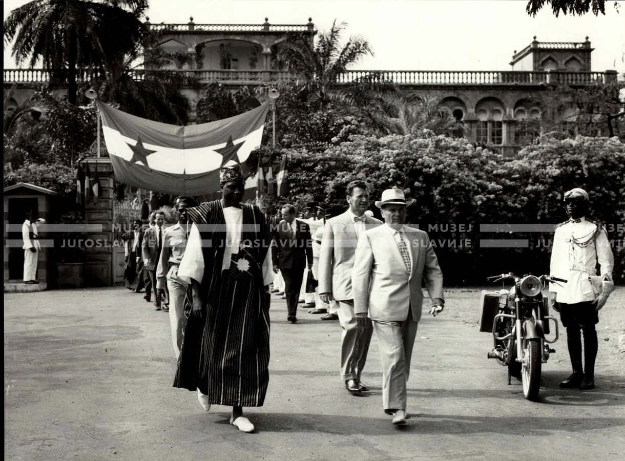 1961_159_079
