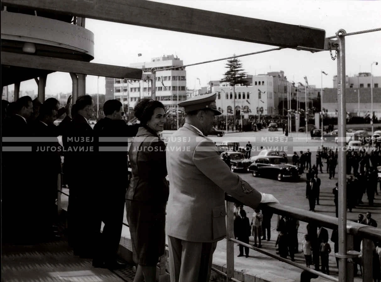 1961_163_190