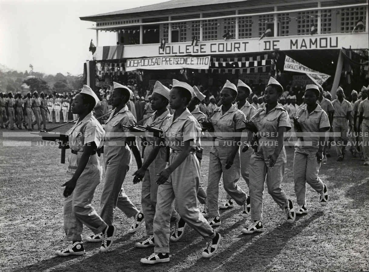 1961_157_179