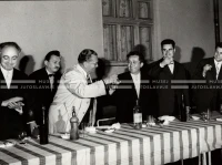 1961_169_209