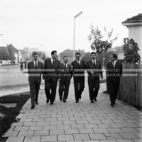 AR_B_04_01