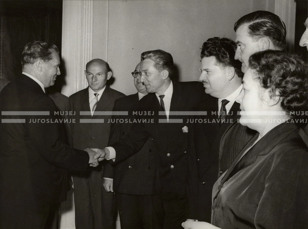 1961_168_031
