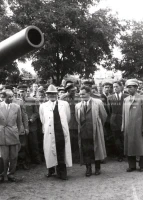 1951_011_144