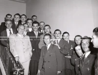 1950_006_081