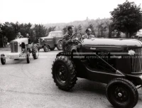 1949_004_051