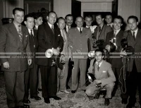 1954_028_116