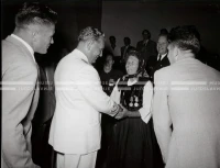 1953_023_083