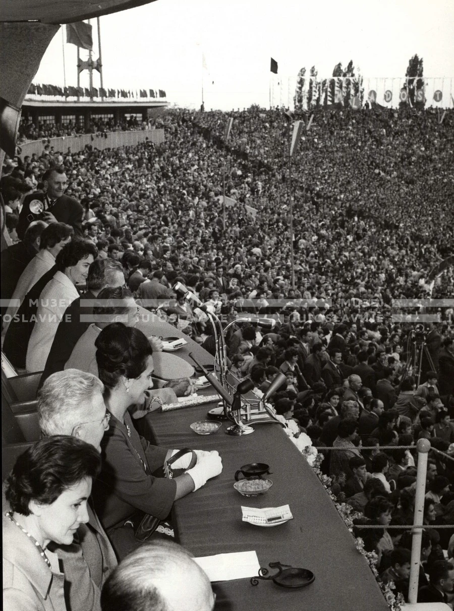 1961_168_084