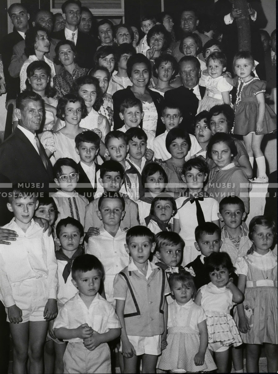 1961_165_058