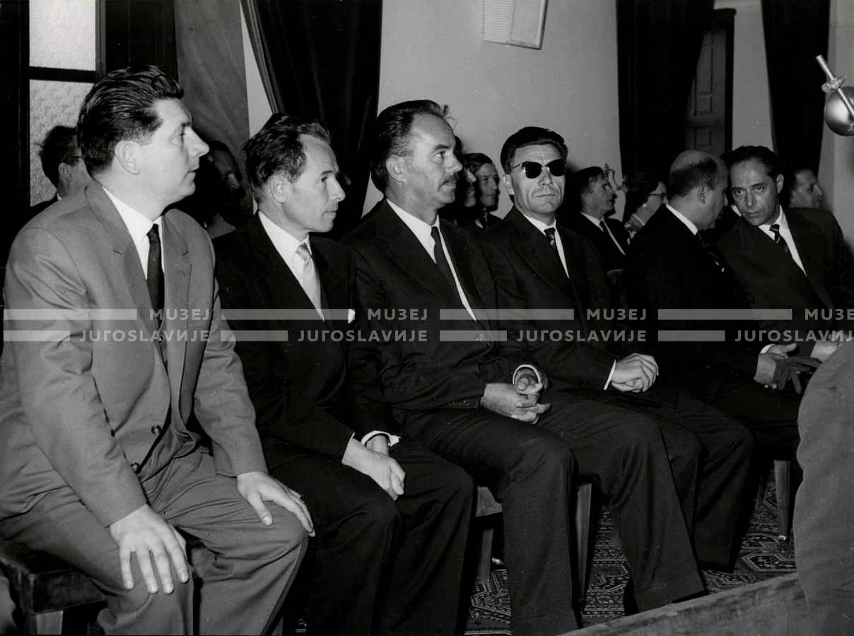 1961_162_109
