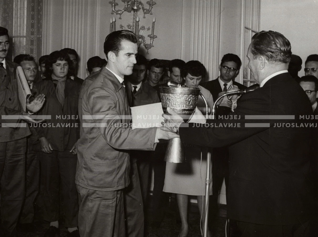 1961_167_168