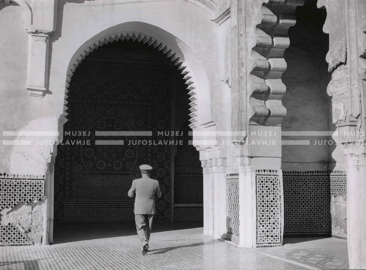 1961_160_122