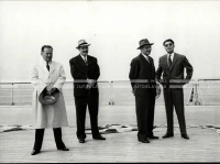 1961_166_057