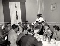 1953_023_036