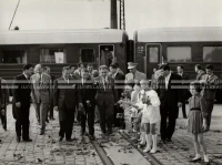 1961_169_048
