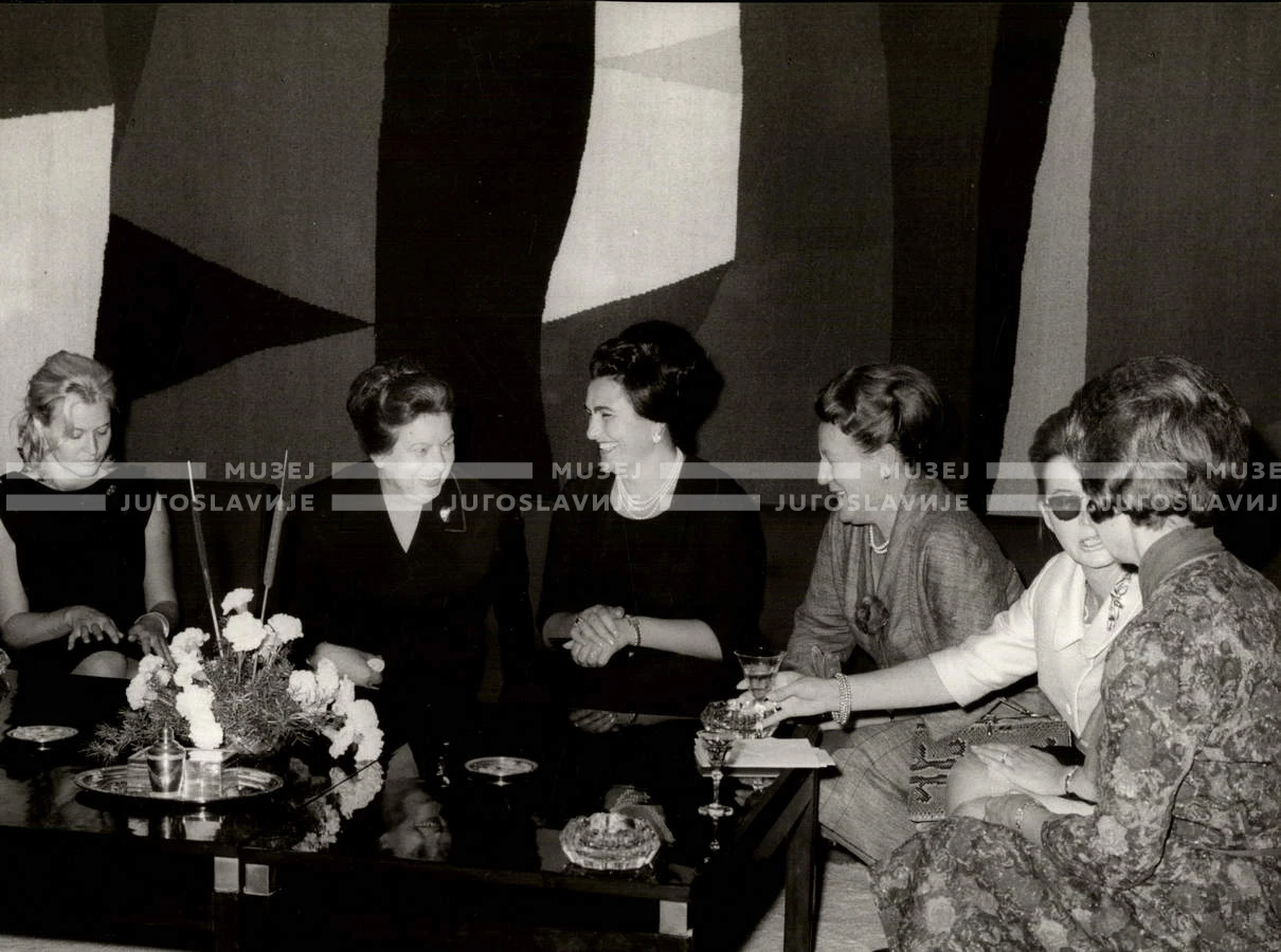 1964_252_113