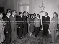 1954_028_025