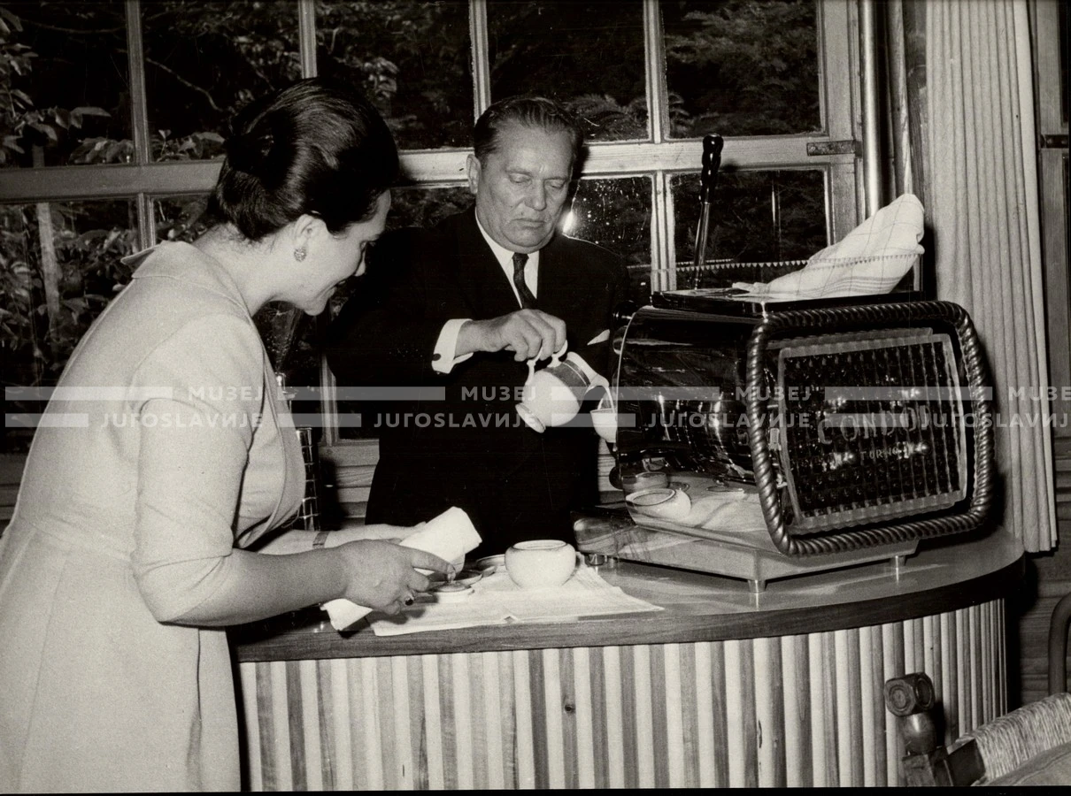 1961_168_017