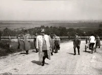 1951_009_072