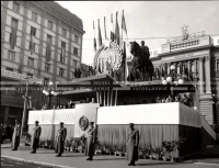 1953_025_021