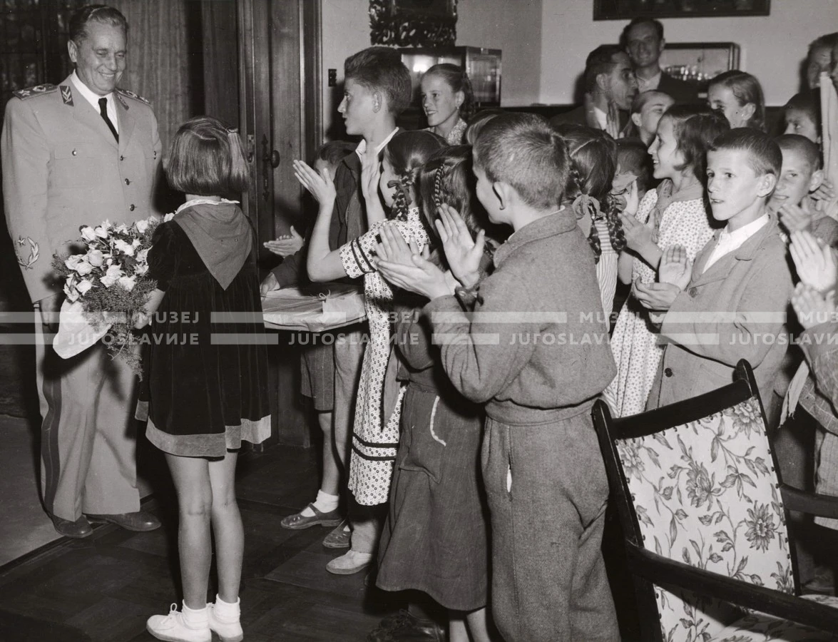 1950_007_149