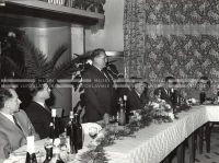 1961_169_074