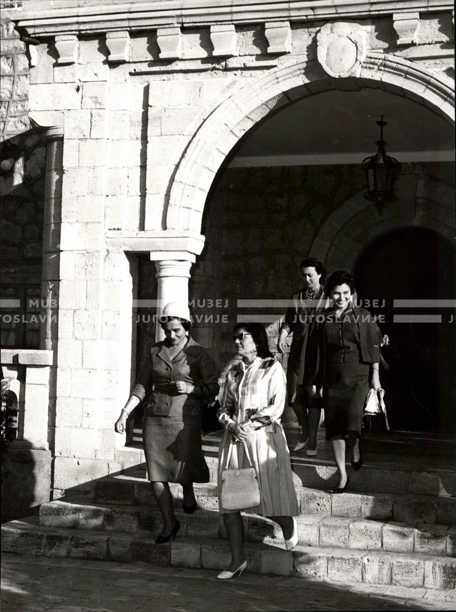 1961_164_094