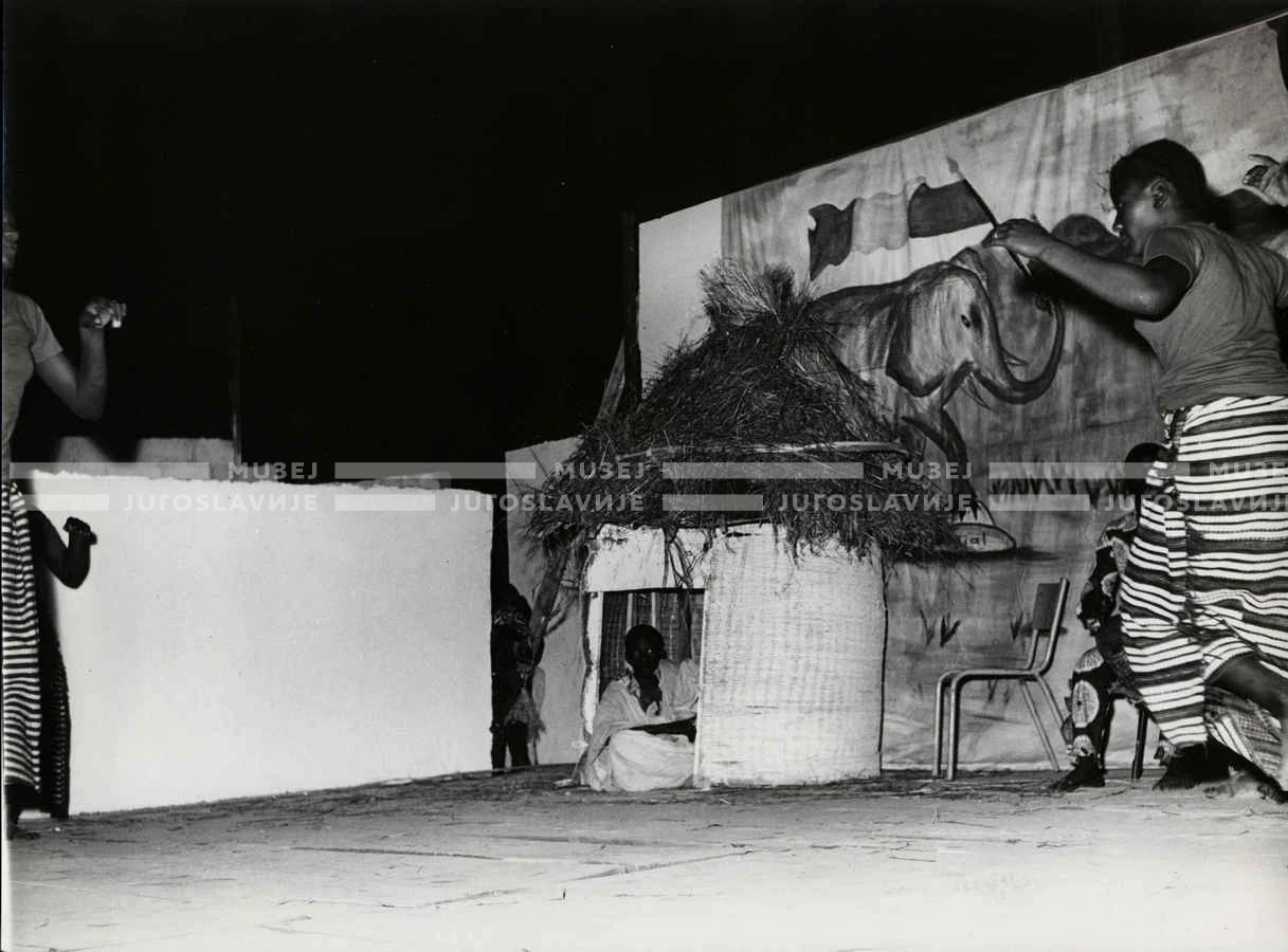 1961_157_194