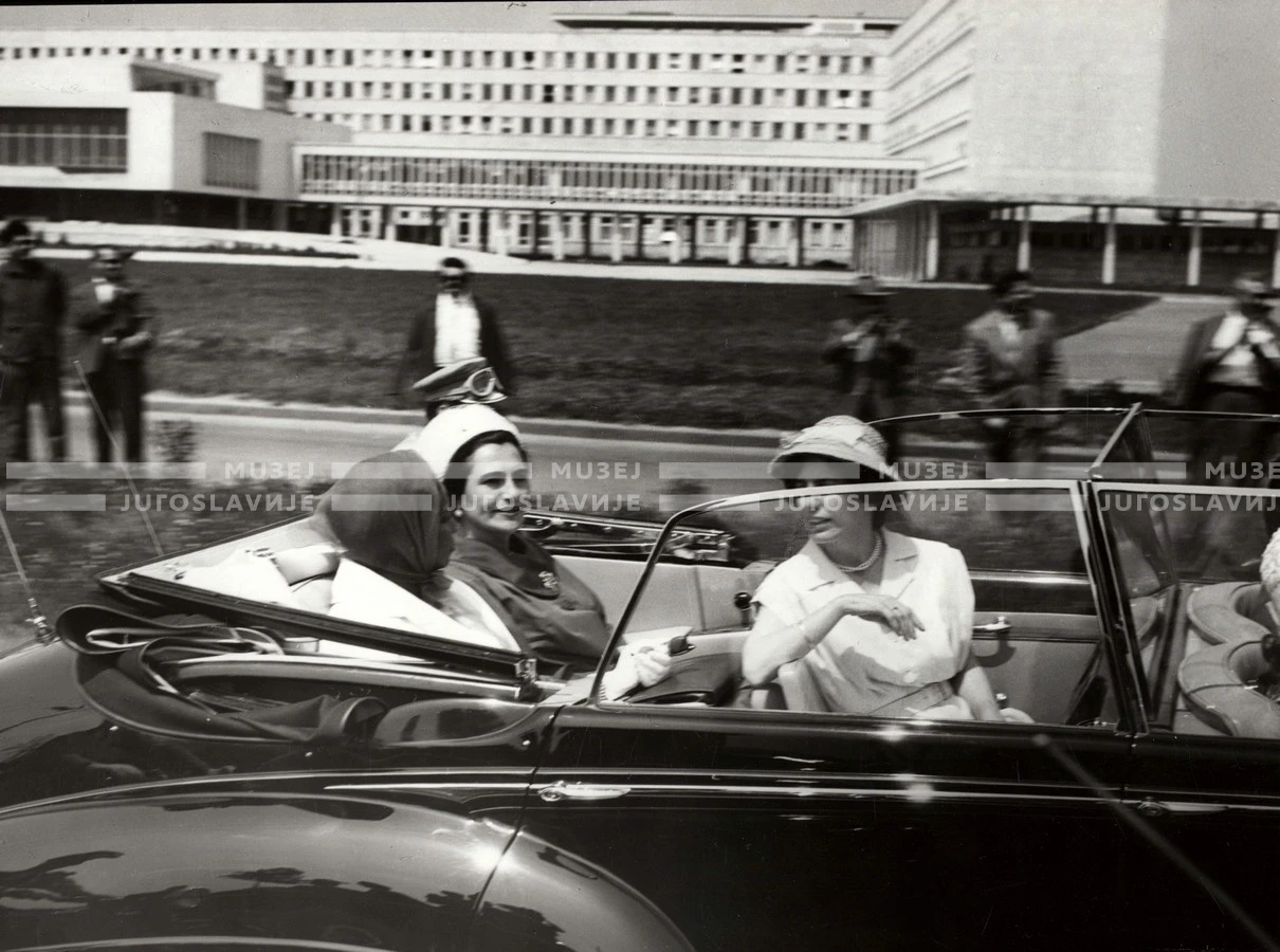1961_170_127