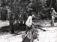 1951_010_121