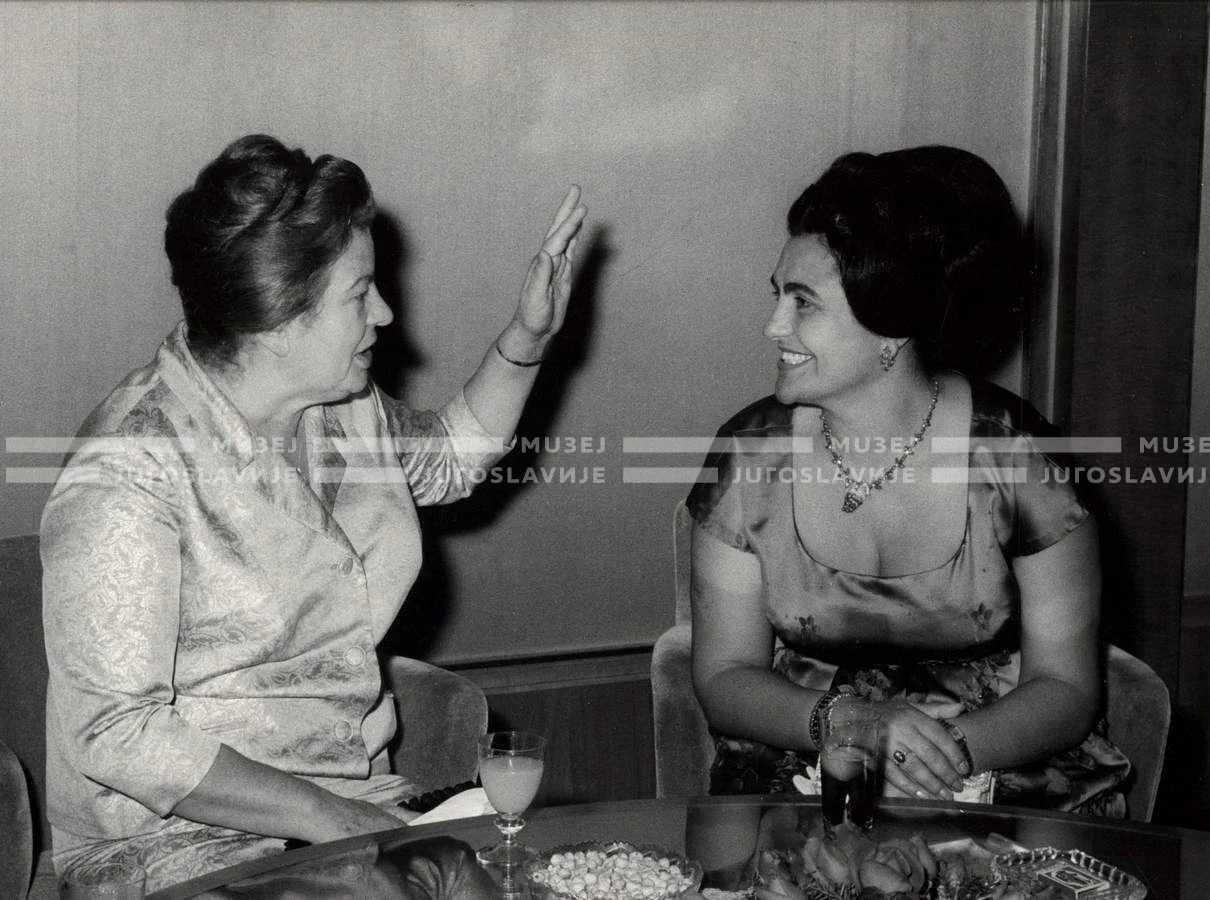 1964_252_181