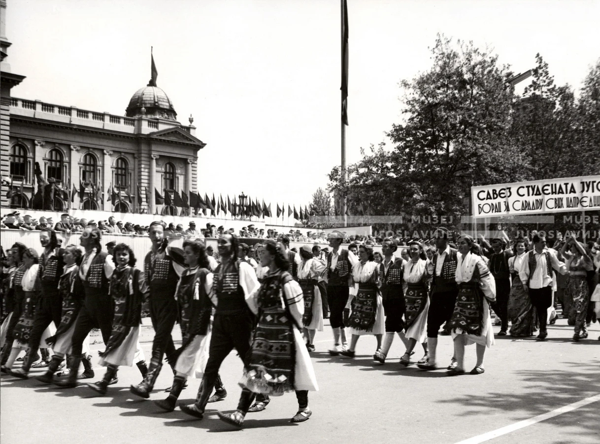 1952_014_005