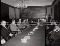 1953_025_013